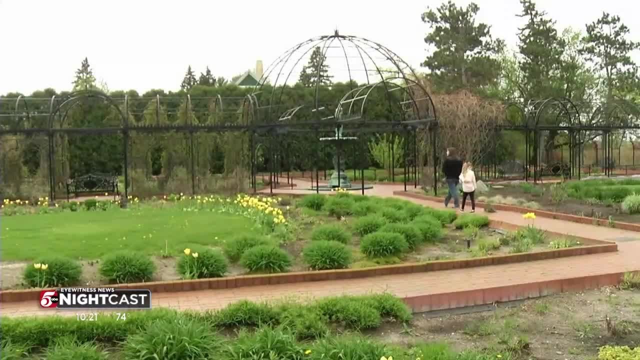 So Minnesota: Munsinger Clemens Gardens
