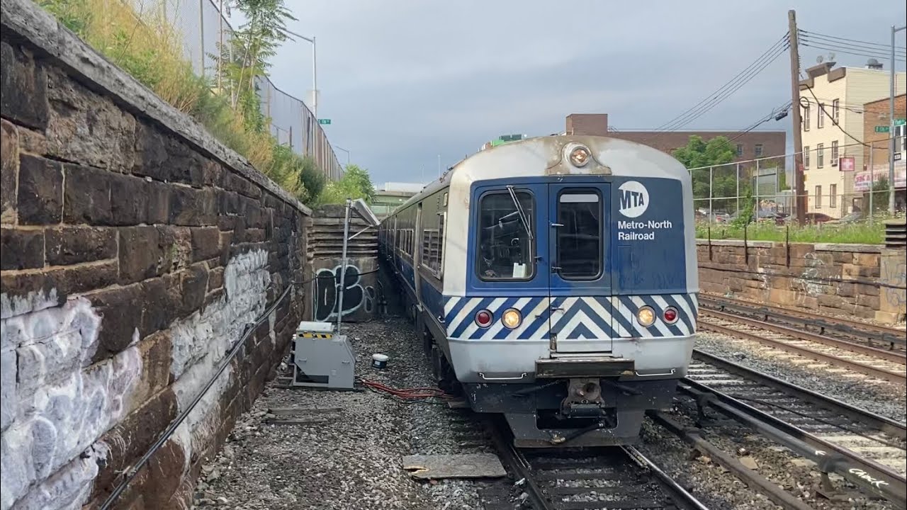 MTA Metro North RailRoad: Harlem Line and New Haven Line Trains @ Tremont (M3A, M7A, M8)