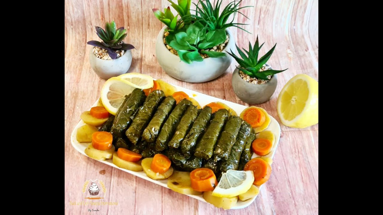 Gefüllte Weinblätter vegetarisch mit Gemüse Sarma Yaprak libanesischer Art