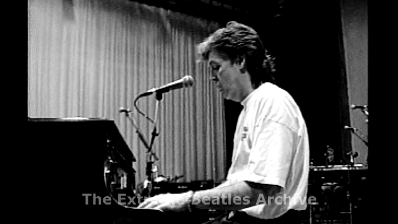 Paul’s piano prowess on display. BEATLE Podcast # 49. Filmed live in Tokyo 1993