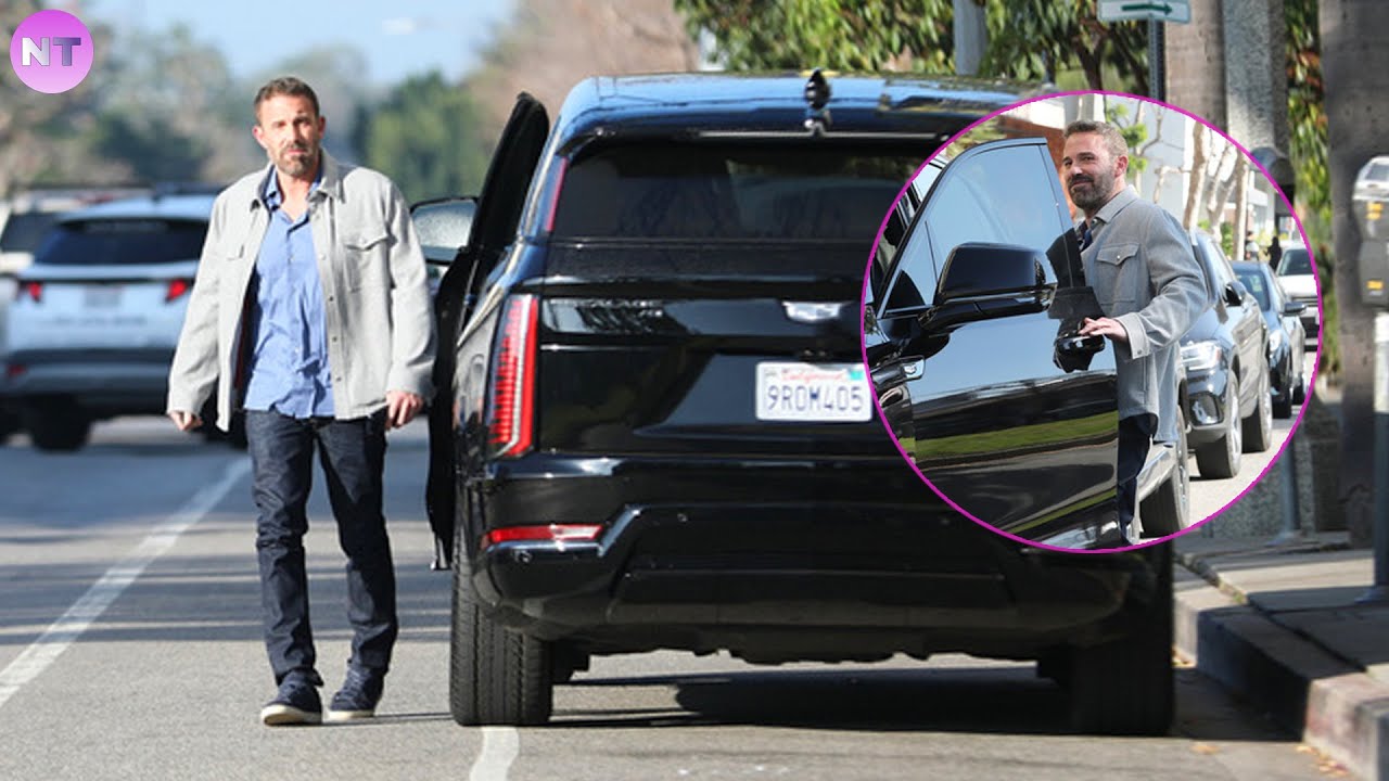 Ben Affleck couldn't help but smile when Jennifer Garner, was mentioned while in LA last weekend