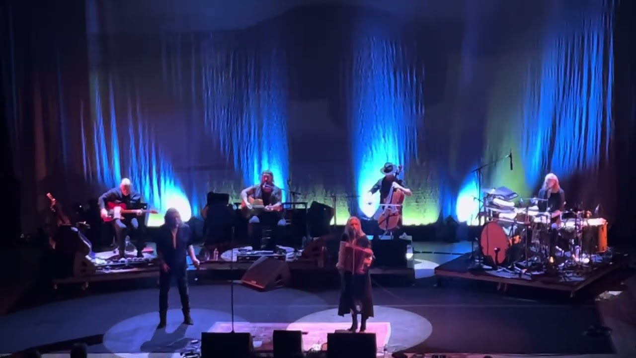 Robert Plant with Saving Grace, Wheeling WV