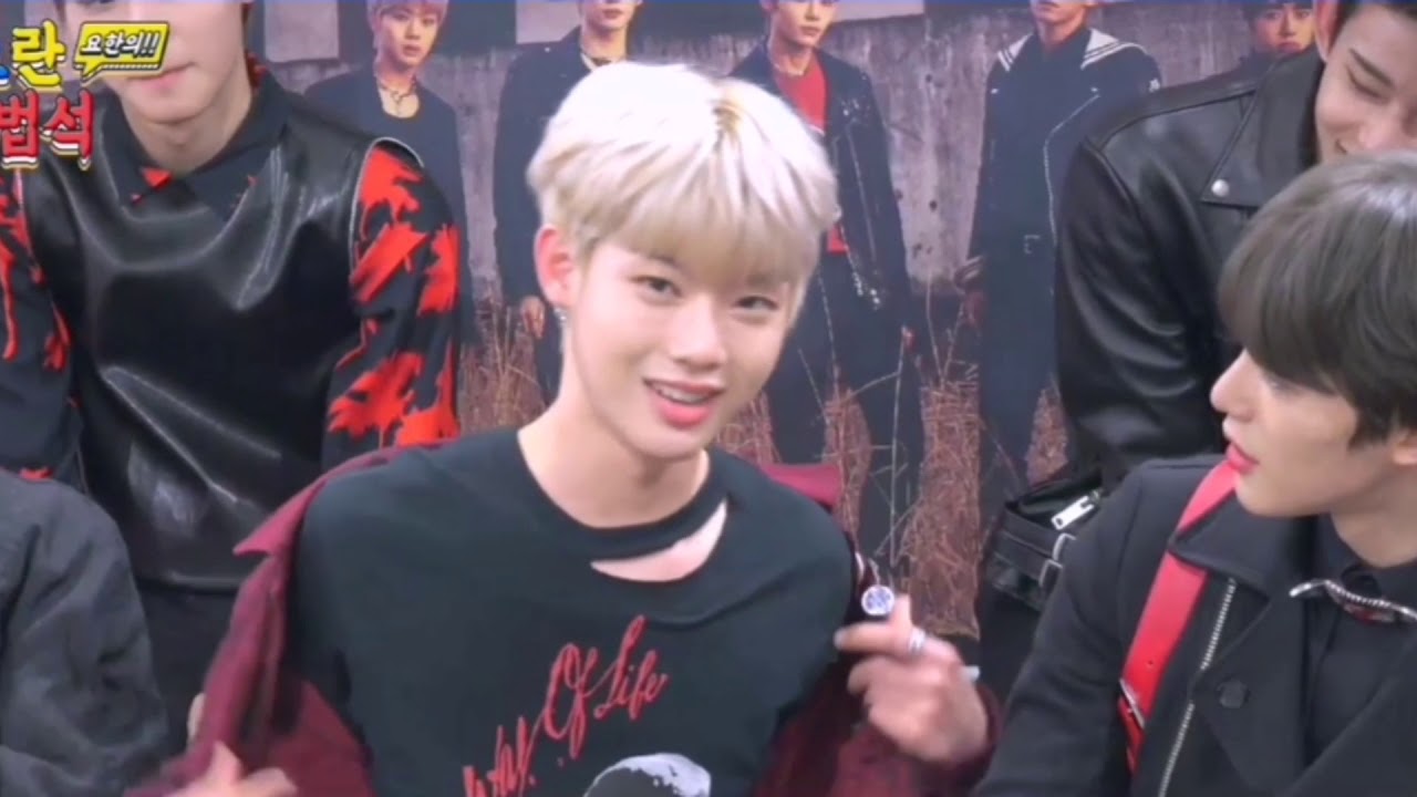 4 minutes of CHIHOON being TOO SEXY GUY | TO1