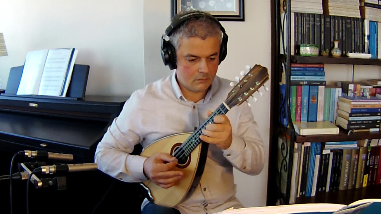 A. Vivaldi: Violin Concerto A min. Op.3/6 RV 356 3-Presto (mandolin)