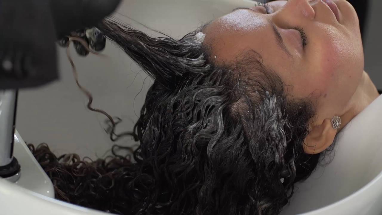 SMOOTHING SYSTEM od Framesi pro dokonalé vyhlazení afro vlasů krok po kroku