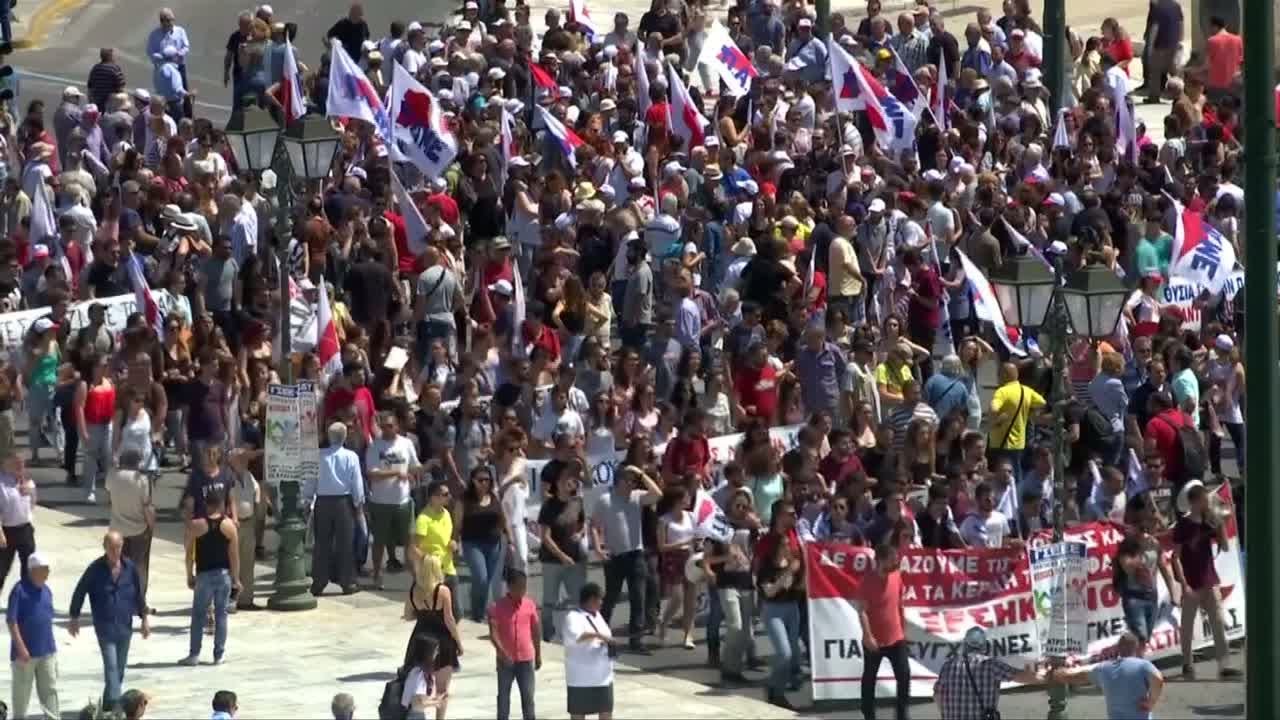 Greek workers stage general strike against austerity measures