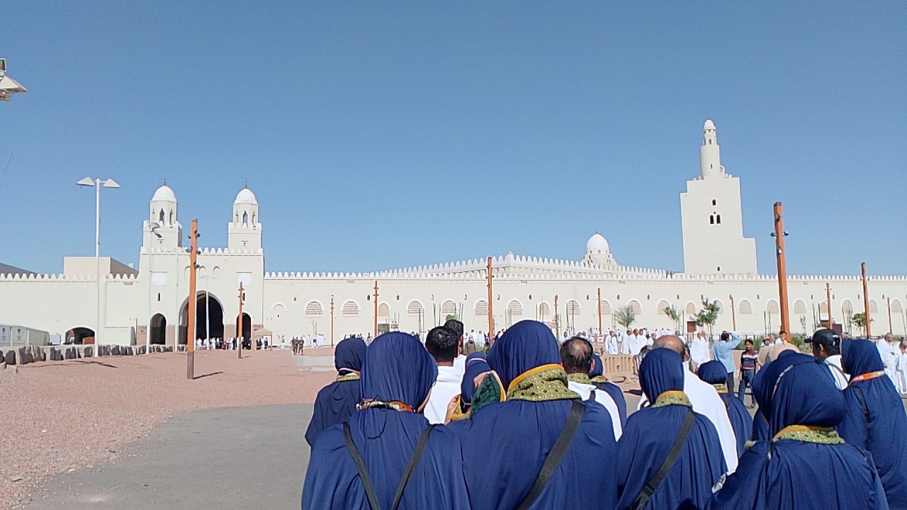 🔵 Starting Miqat at Dzul Hulaifah (Bir Ali) for Indonesian Pilgrims