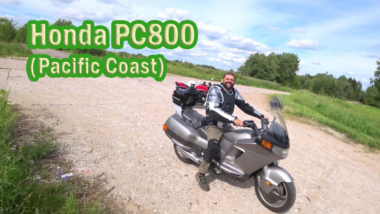 Мотоцикл Honda PC800 (Pacific Coast)