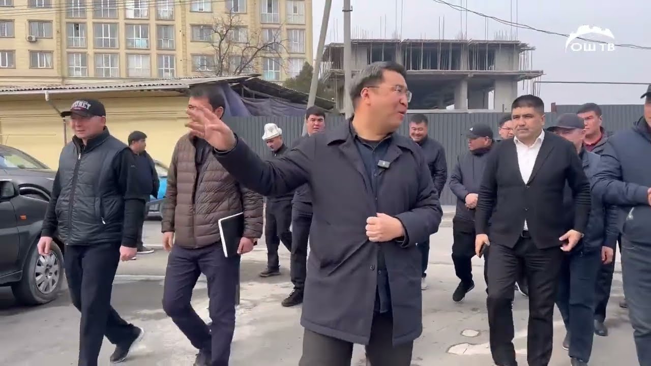 ✅ Мэр Жанарбек Акаев аймактар аралык каттамдагы унаалар үчүнжаңы тартип киргизди