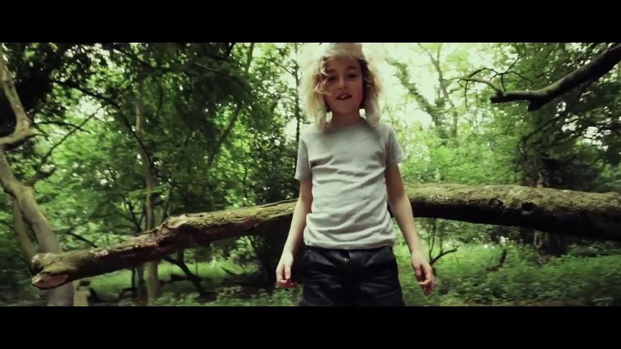 Cast of Lions - Sticks & Stones
