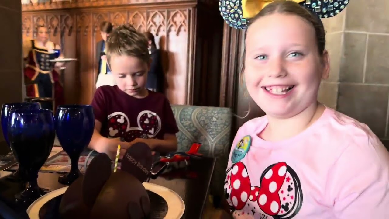 Dining at Cinderella Royal Table Nov 2025