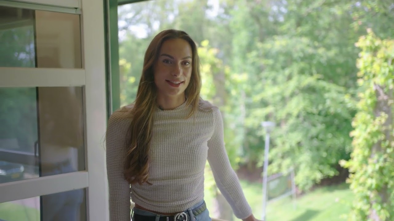 Waarom een verblijf reserveren in Parkhotel Tjaarda? Femke Kok vertelt het je graag!