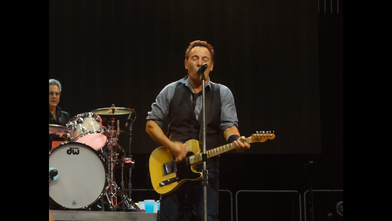 Prove It All Night with 78' intro- Springsteen - Jobing.com Arena Glendale, AZ - Dec 6, 2012
