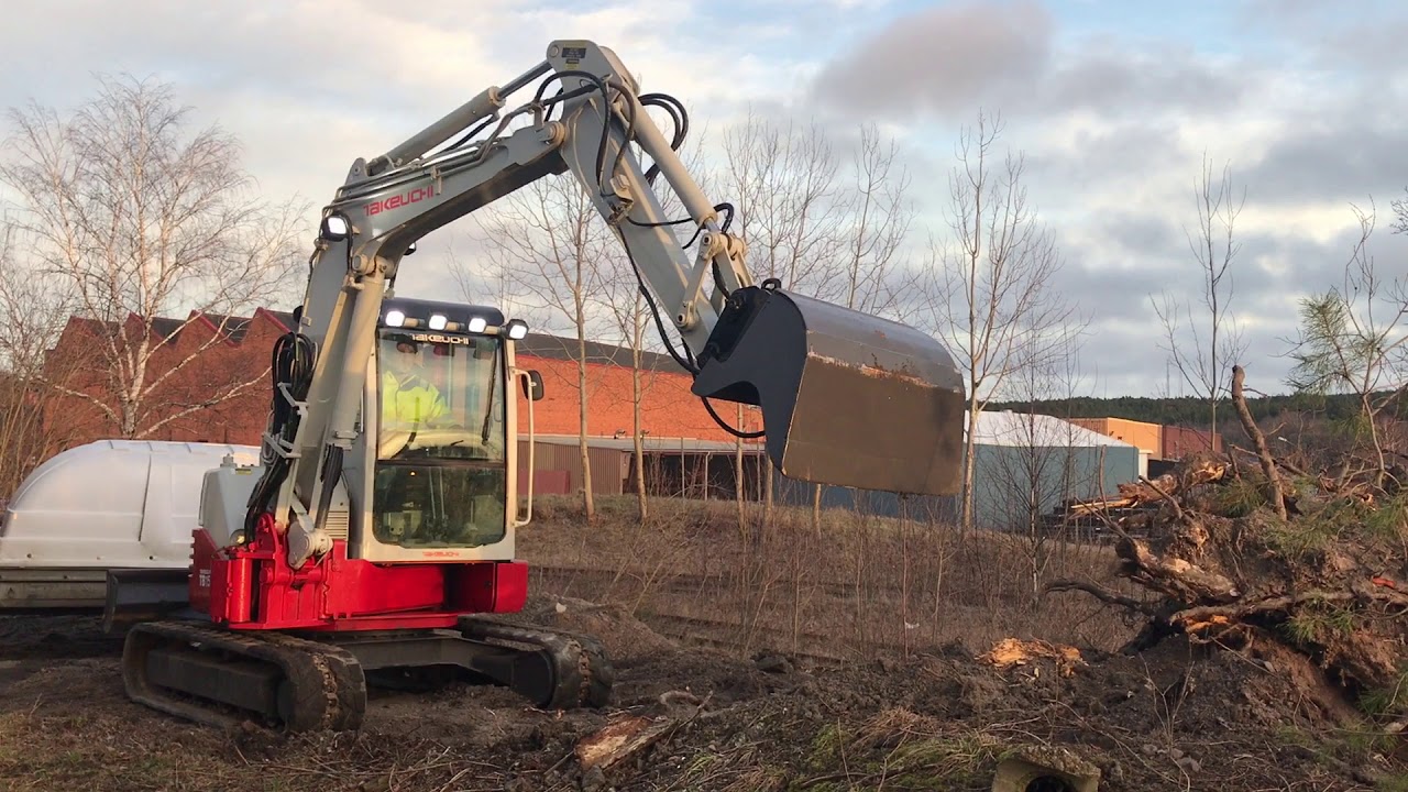Köp Bandgrävmaskin Takeuchi TB153 FR på Klaravik