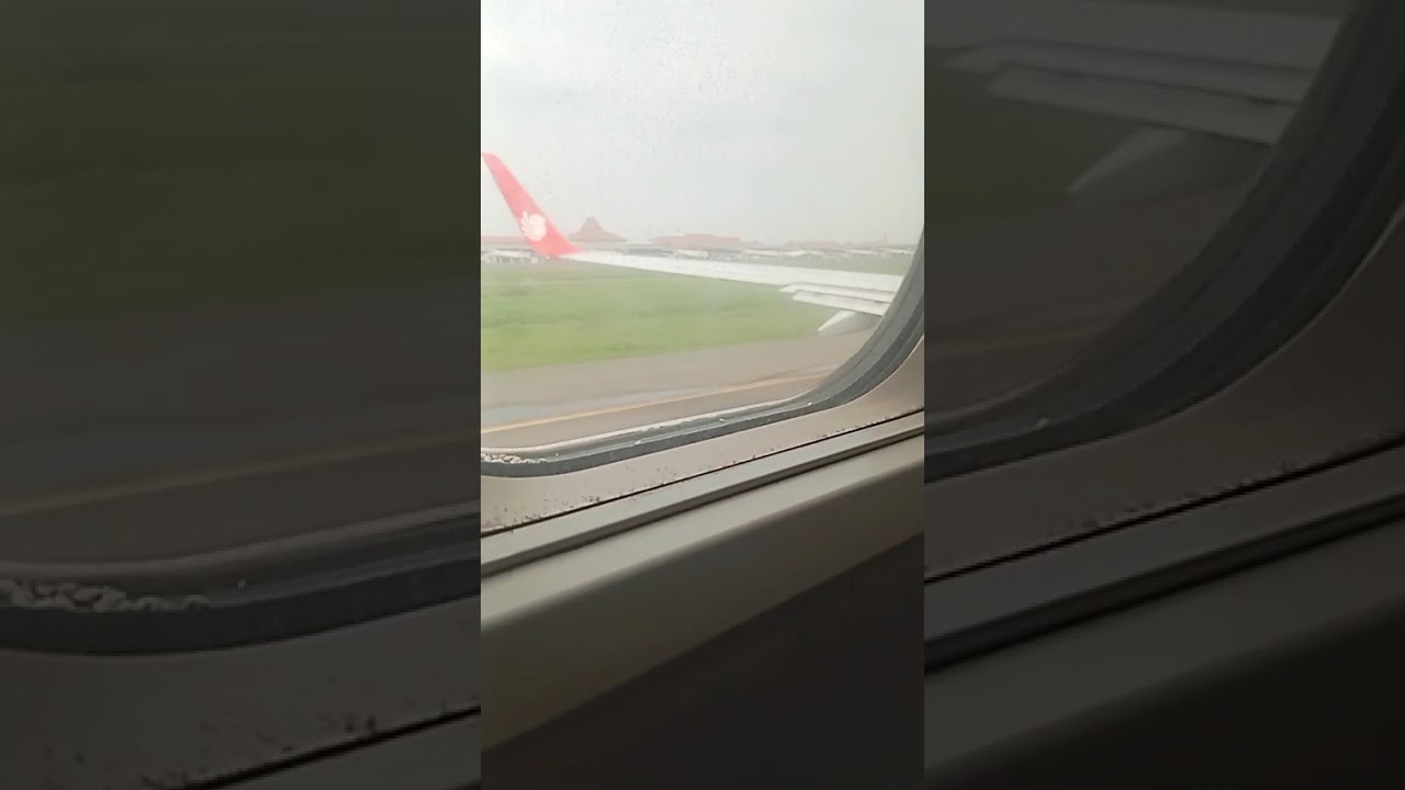 Penerbangan lion air surabaya-jakarta