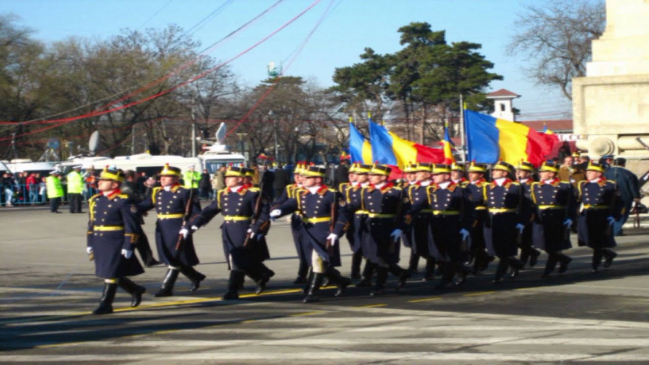 Treceţi batalioane române Carpaţii - Muzica reprezentativă a armatei române - HD