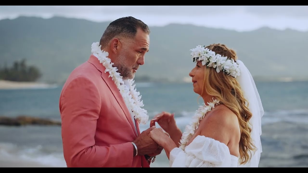 Hawaii Beach Wedding - Papailoa Beach sample video
