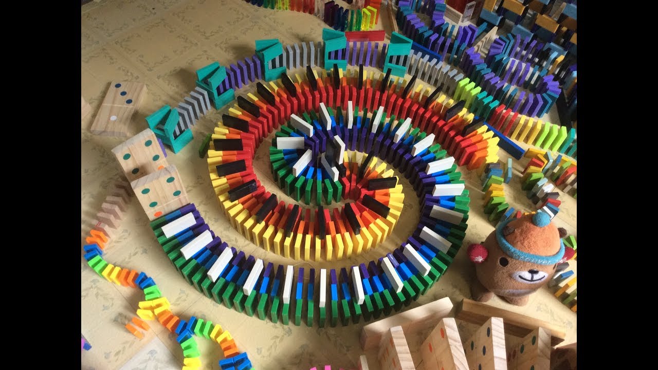 Domino Builder Tributes | 15,000 Dominoes
