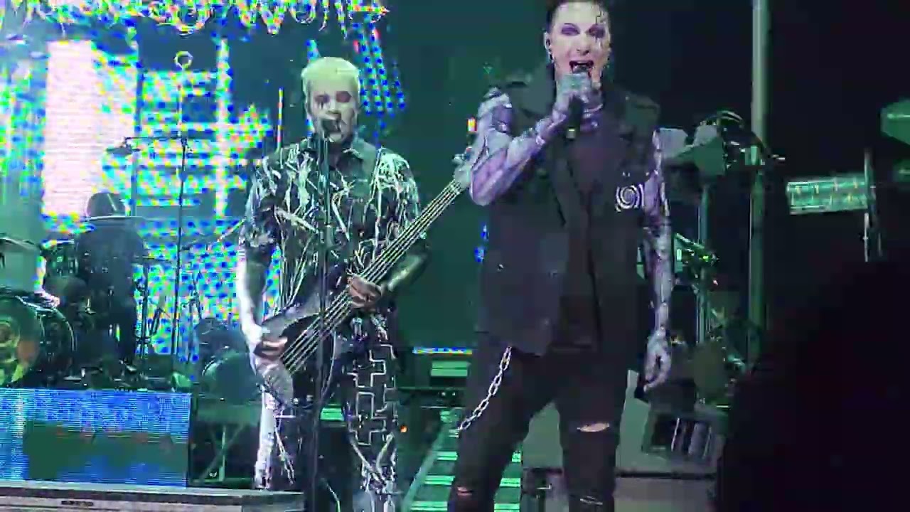 Motionless in White Cyberhex live Columbus Ohio 11-4-2022