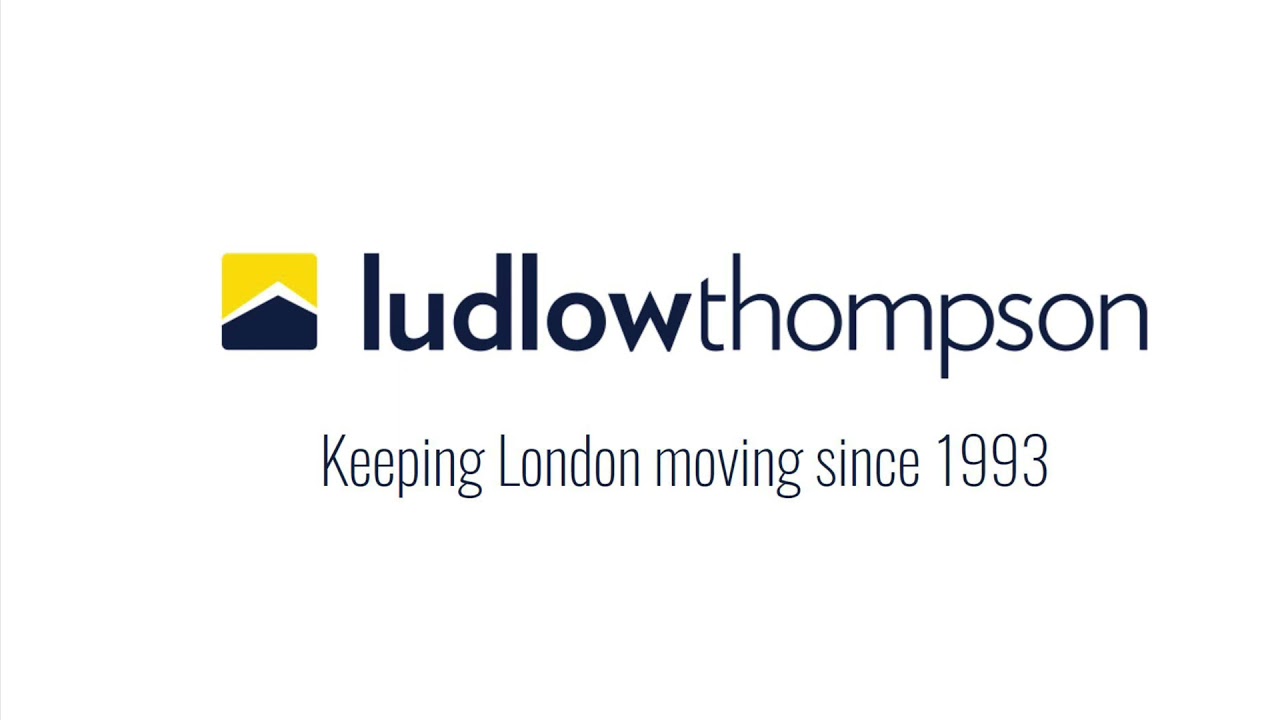 Modern One Bedroom Apartment moments from Elverson Road and Lewisham Stations