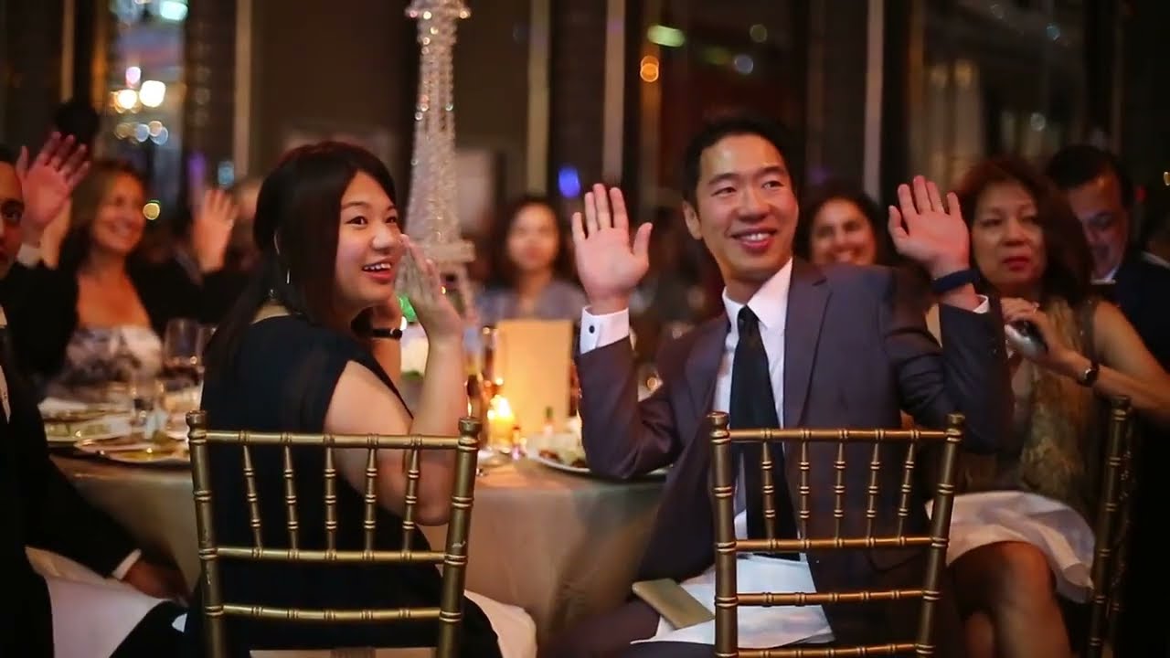 Ballroom Magic Show / Corporate Party - Franz Harary Illusionist Magician