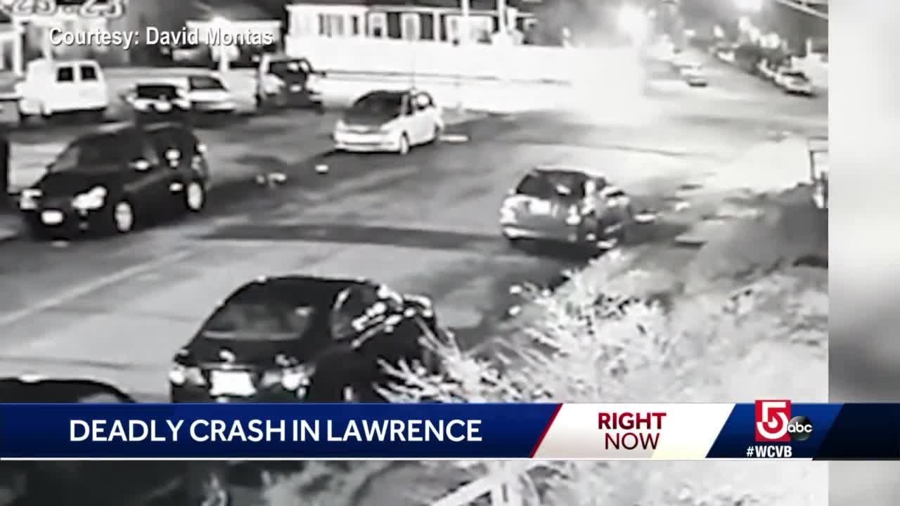 Fatal head-on crash captured on surveillance camera