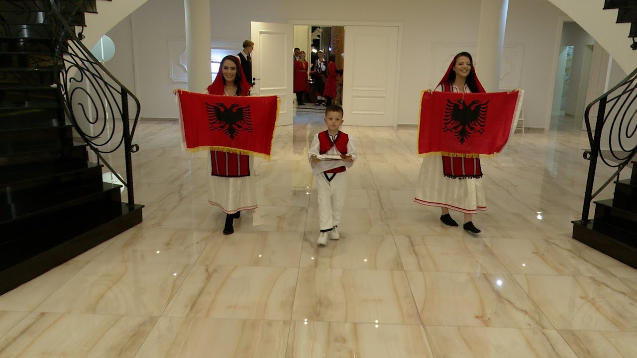Surpriza nga motrat dhe vellau i vogel / Dasma Madheshtore / Muhamet & Blerina - Shkurte Gashi 🔥