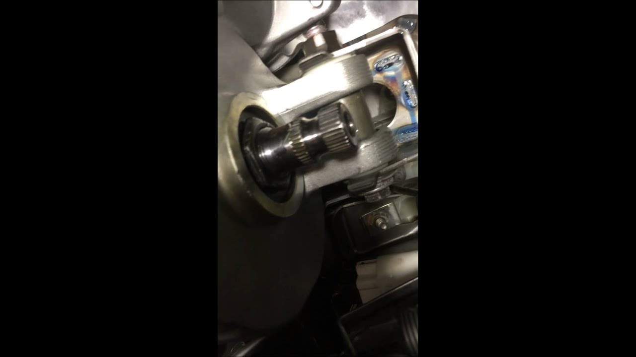2009 Toyota Corolla XRS Steering Column Rattle