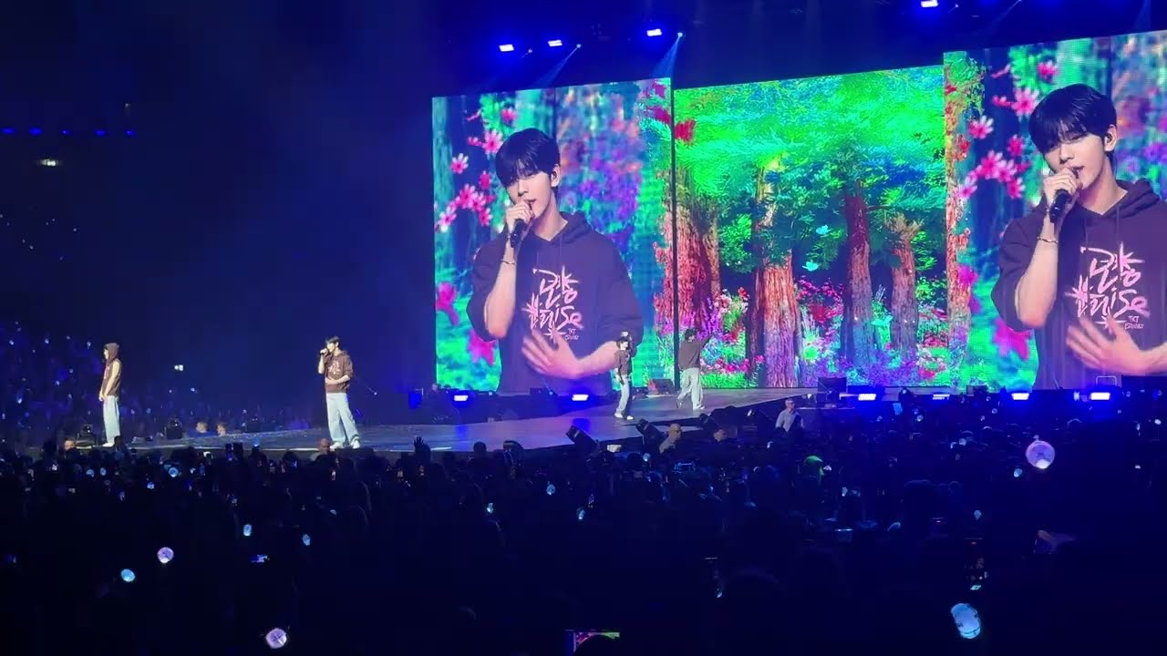 TXT - Miracle + Magic (Berlin Uber Arena)