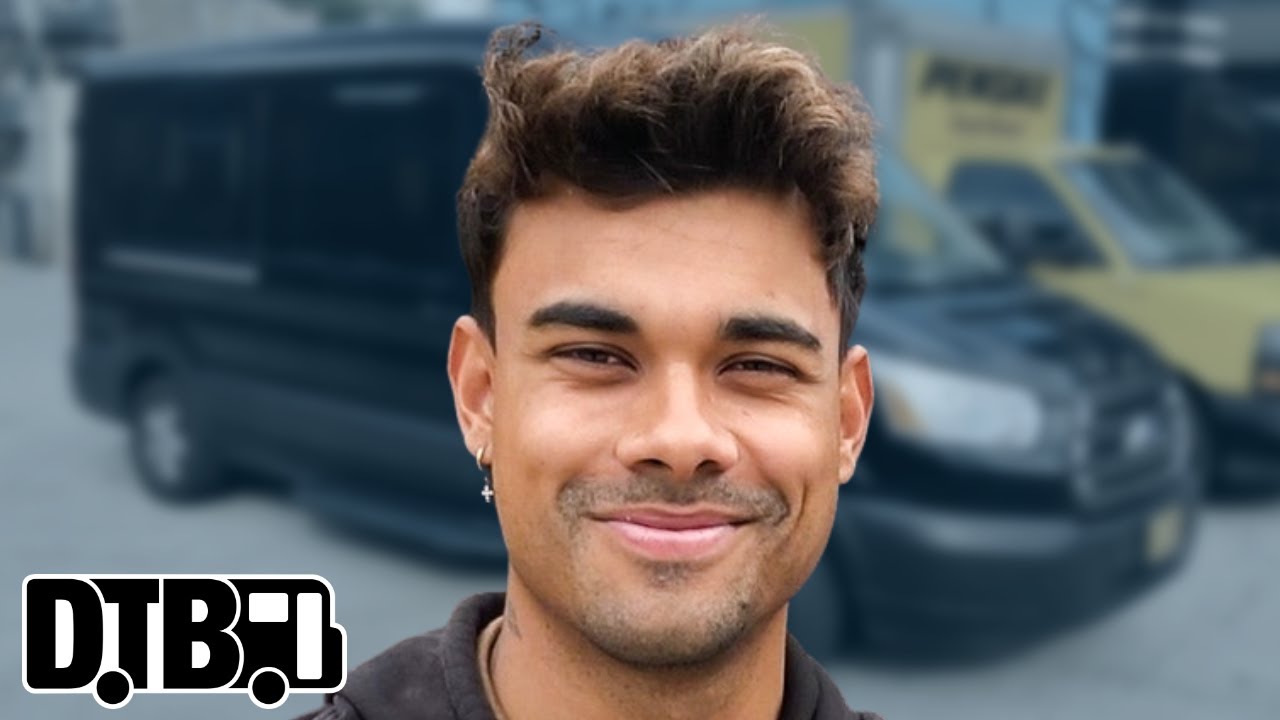 Unprocessed - BUS INVADERS Ep. 1684