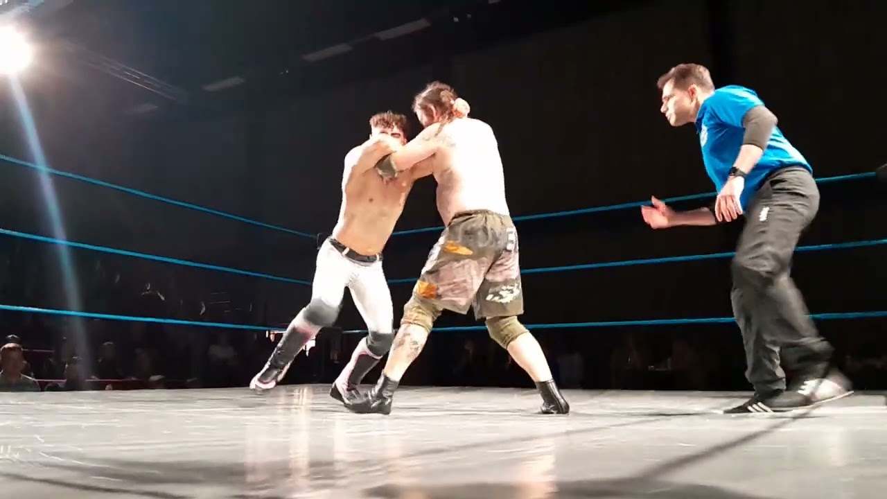 Cian Noonan vs Homeless Tom @ WrestlePelt 3