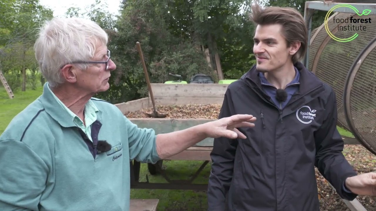 🌳 Semi-machinaal oogsten en verwerken van hazelnoten 🌰 't Joostenhuus | Louis De Jaeger