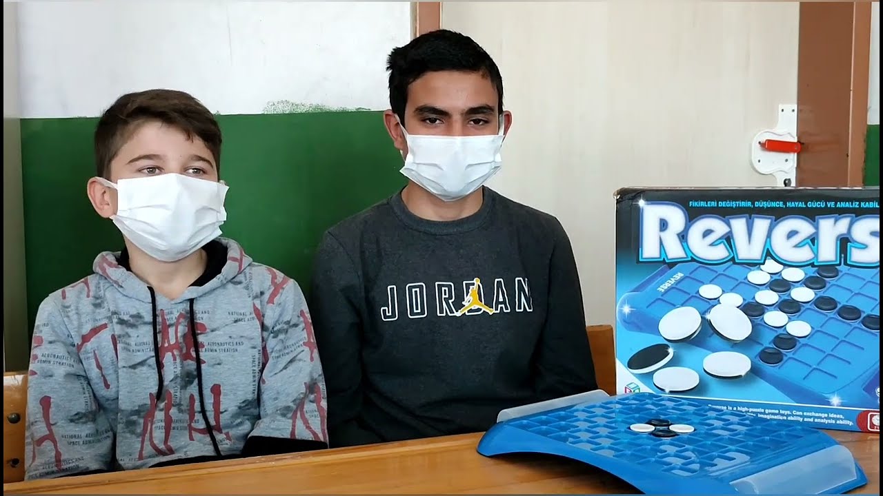 Reverse (Reversi) Turnuvası Finali Emirmusa Ortaokulu