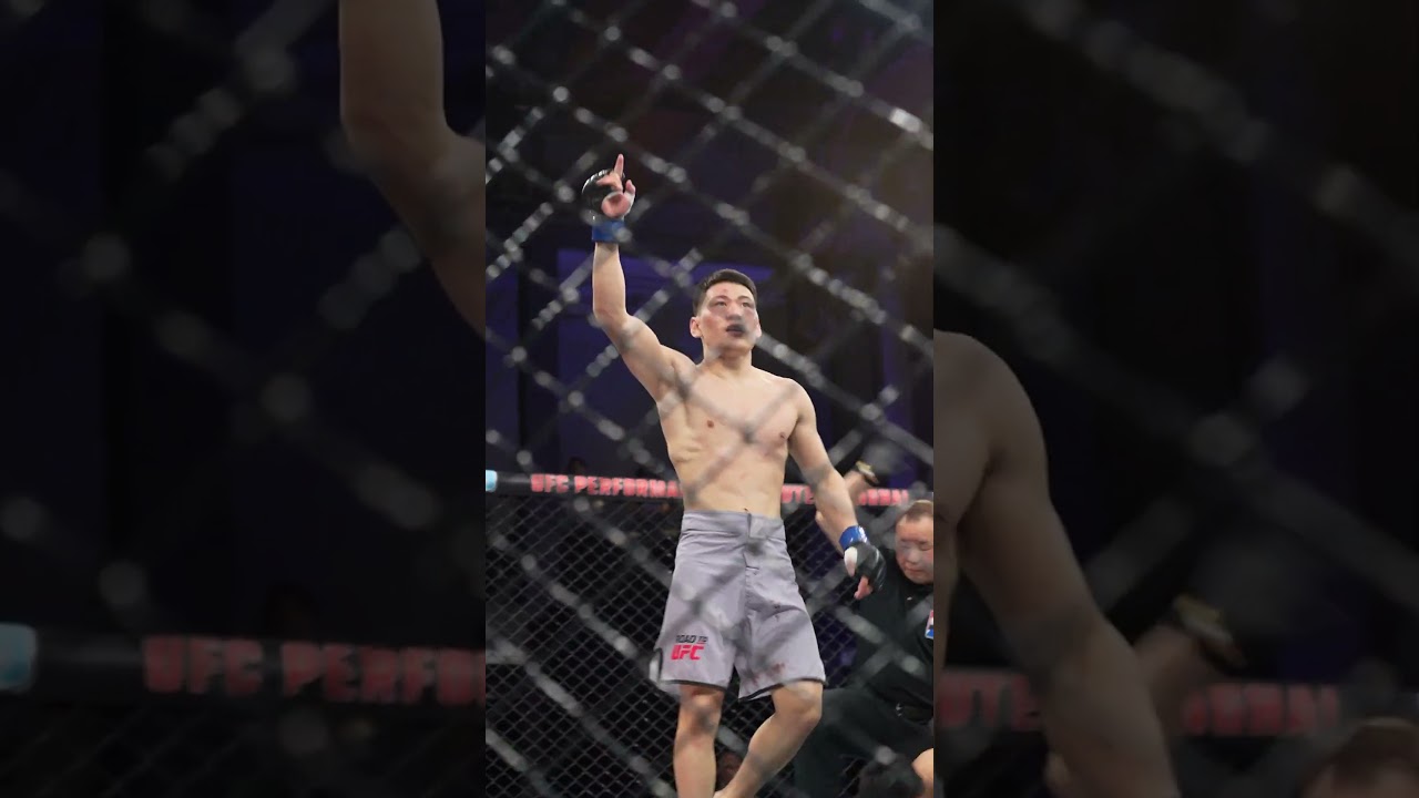 Top view of Batbayar's explosive KO in the opening round of #RTU4! 💥 #UFC #UFCIndia