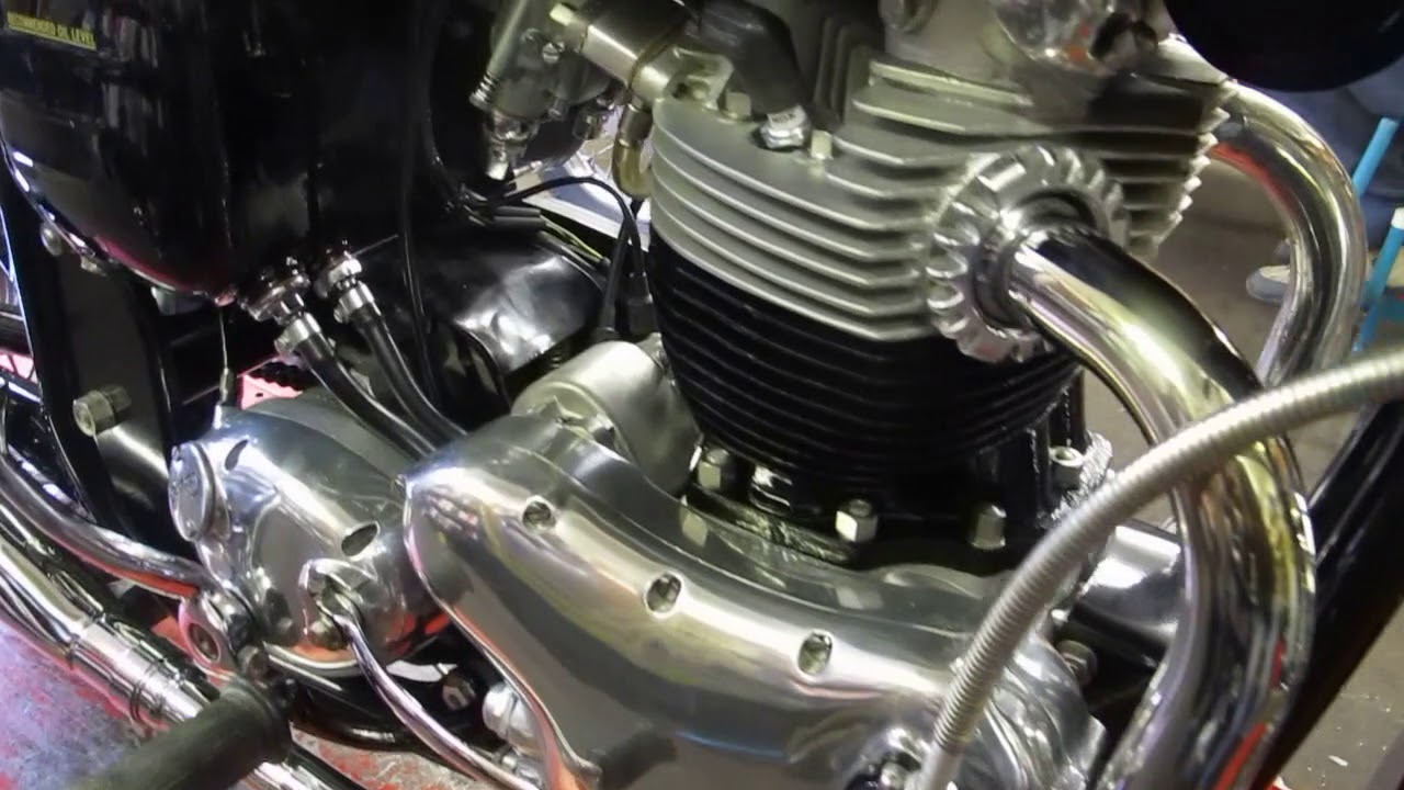 Norton 650SS