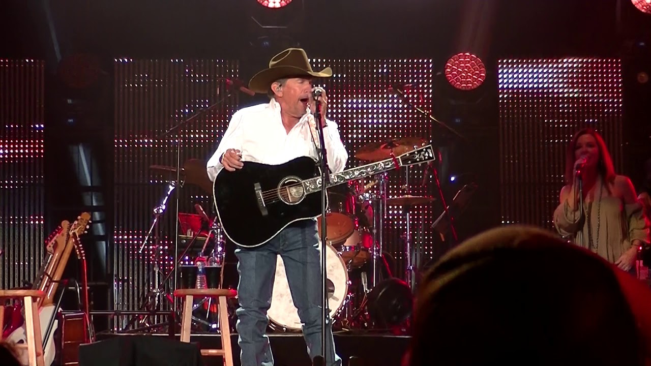 George Strait / Atlanta GA  3-30-19  