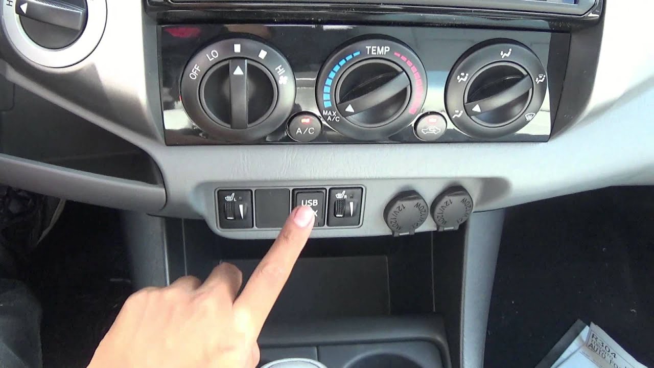 2014 Toyota Tacoma Limited V6 Review, Start up and Walkaround