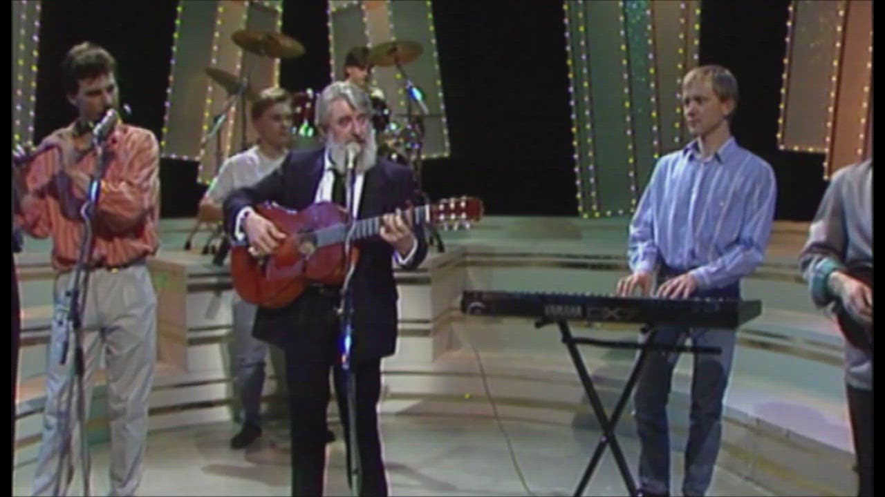 Ronnie Drew - Now I'm Easy (ft. Stockton's Wing)