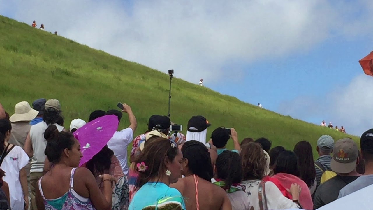 Haka Pei - Tapati Festival, Rapa Nui