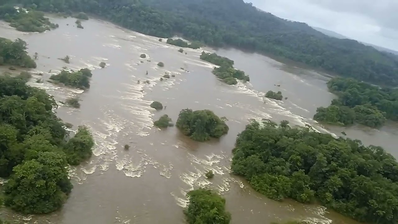 Suriname 🏞️🌊(Marowijne rivier