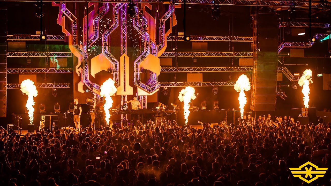 Q-BASE 2018 | Bass Chaserz
