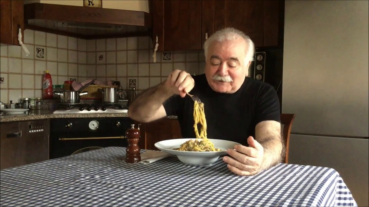 Bigoli in salsa di aringhe (un tuffo negli omegatrè)