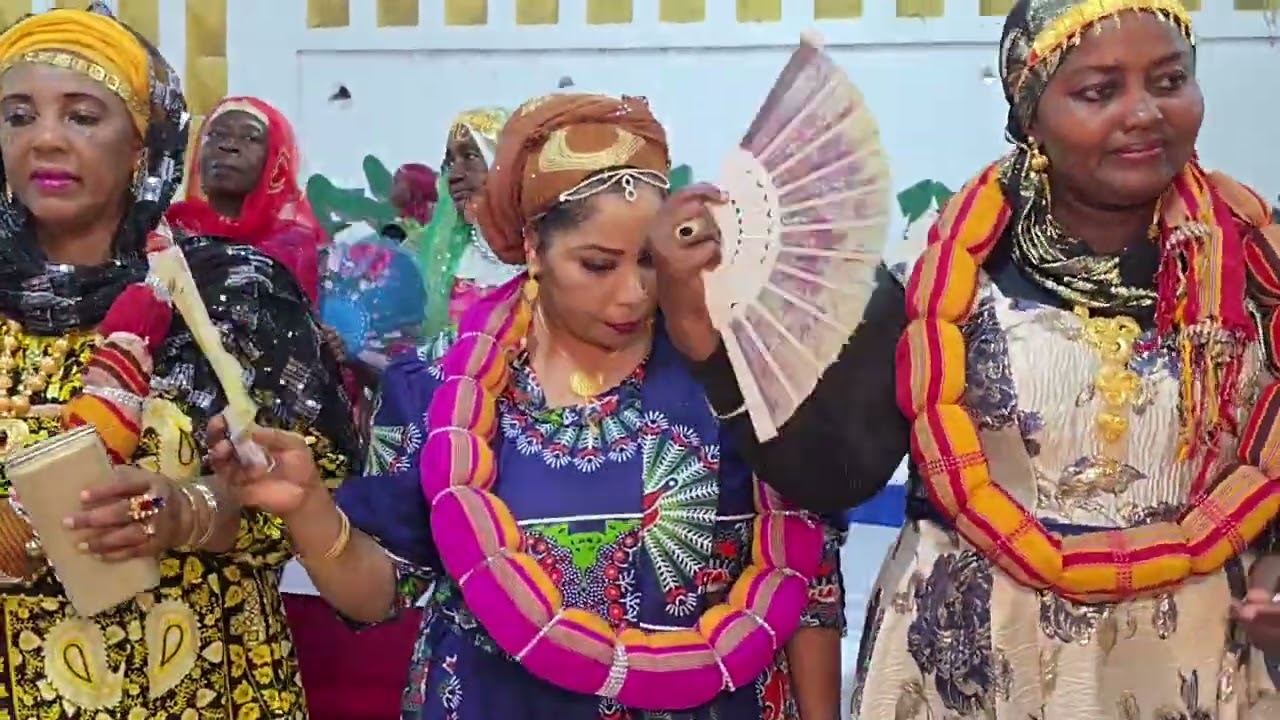 Ukumbi GRAND MARIAGE de Mme 𝗕𝗮𝗱𝗿𝗶𝗮 𝗬𝗮𝗵𝗮𝘆𝗮 et Son mari Boussouri Mbae (Bouni Hamahamet )