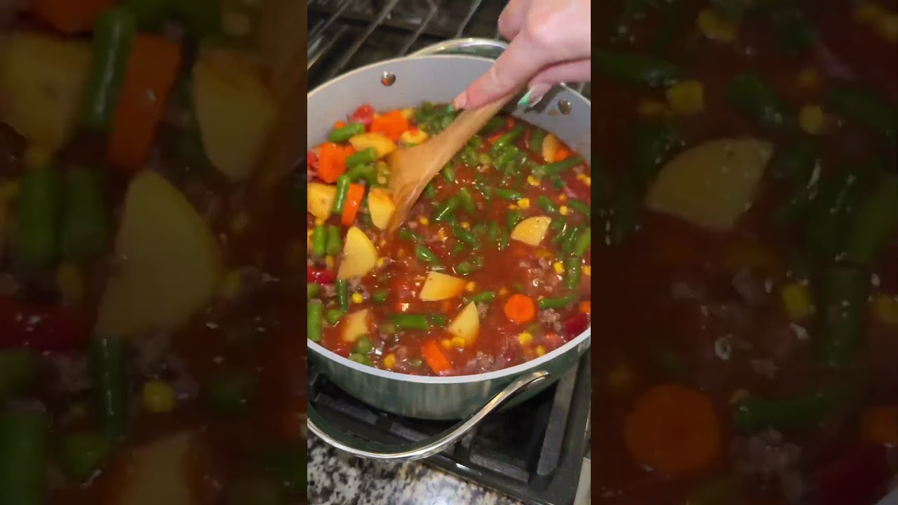 Vegetable beef soup ￼