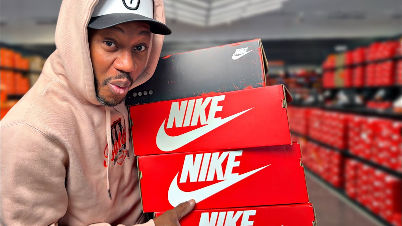 INSANE Nike Deals! Vomeros, Air Max & Cheap Dunks!