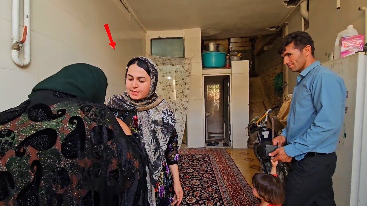 🤎🌱 Hassan and Zuleikha Gave New Fabrics to the Tailor; Zuleikha Enjoyed Watering the Plants