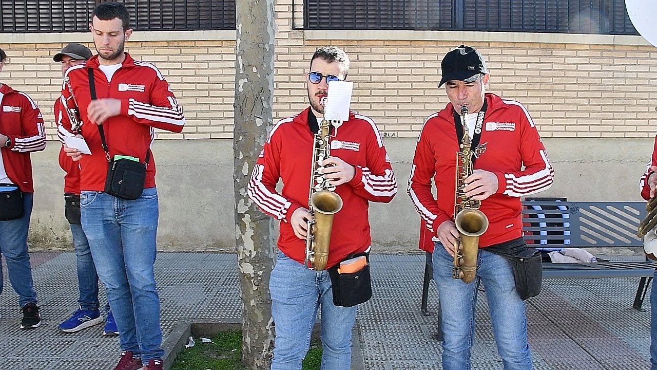TXARANGA STRAPALUCIO EN CARNAVALES EN SANTACARA. MIX AMARAL
