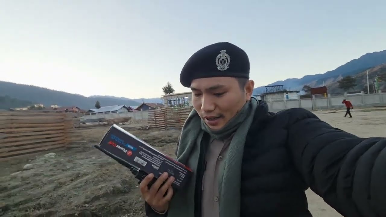How a police personnel gets deployed?