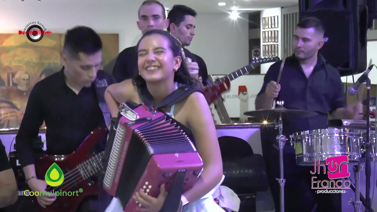 Isabel Sofía Picón & Sara Acosta en Cúcuta (N. de S.) Mosaico Parrandero para Fin y comienzo de Año