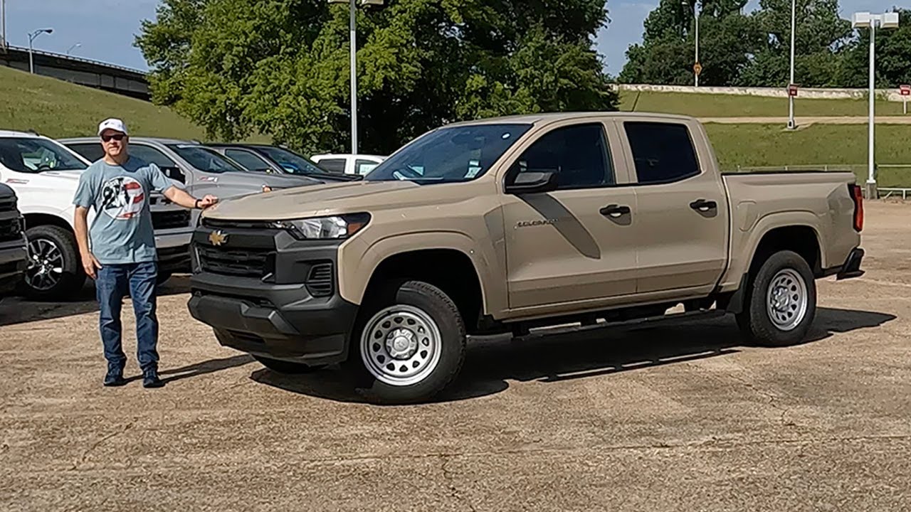 Chevrolet Colorado WT 2024 года — ЛУЧШИЙ ВЫГОДНЫЙ вариант среди среднеразмерных грузовиков?